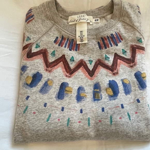 H&M L.O.G.G. Sweatshirt - Picture 1 of 3